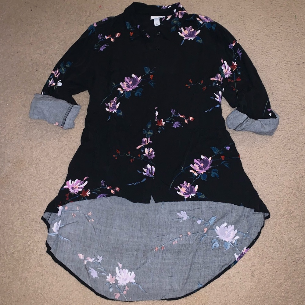 Plus Size (1x) Floral Top from Ava and Viv 💐